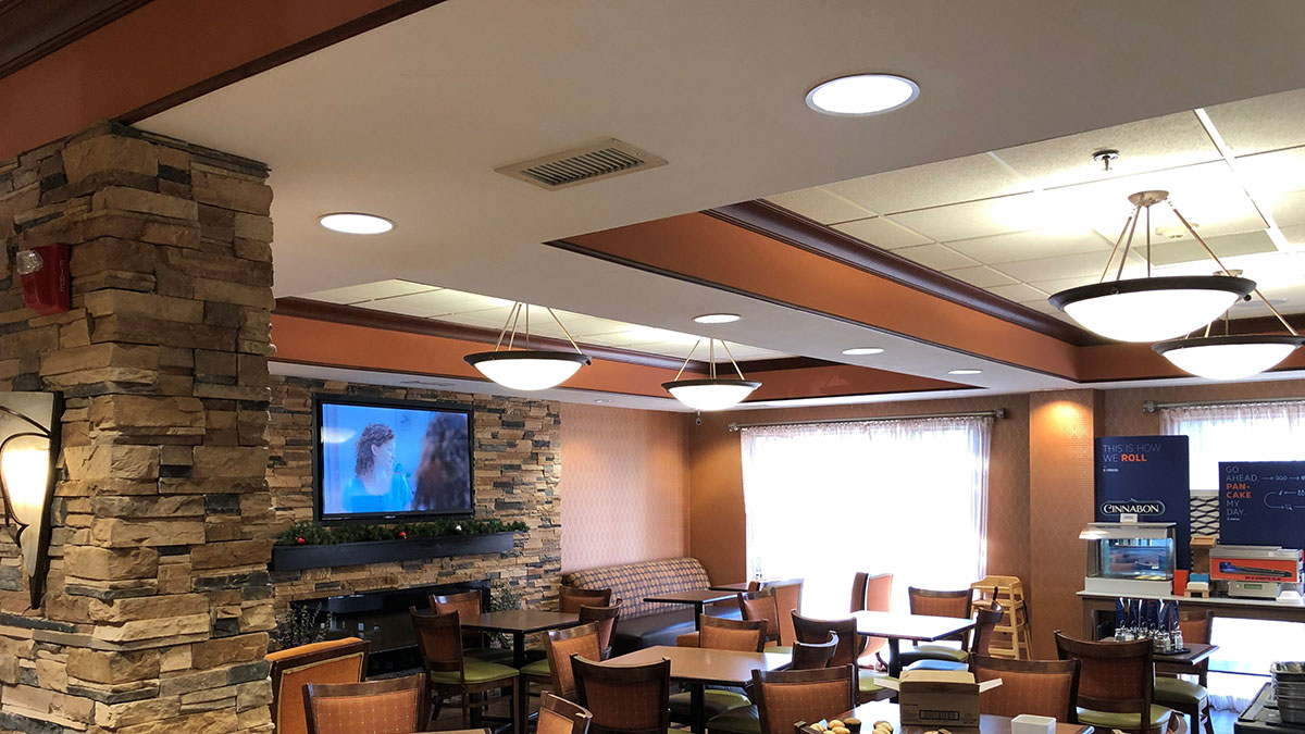 Holiday Inn Express - Centerville — photo 5