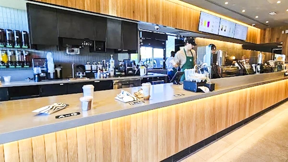 Starbucks — photo 4
