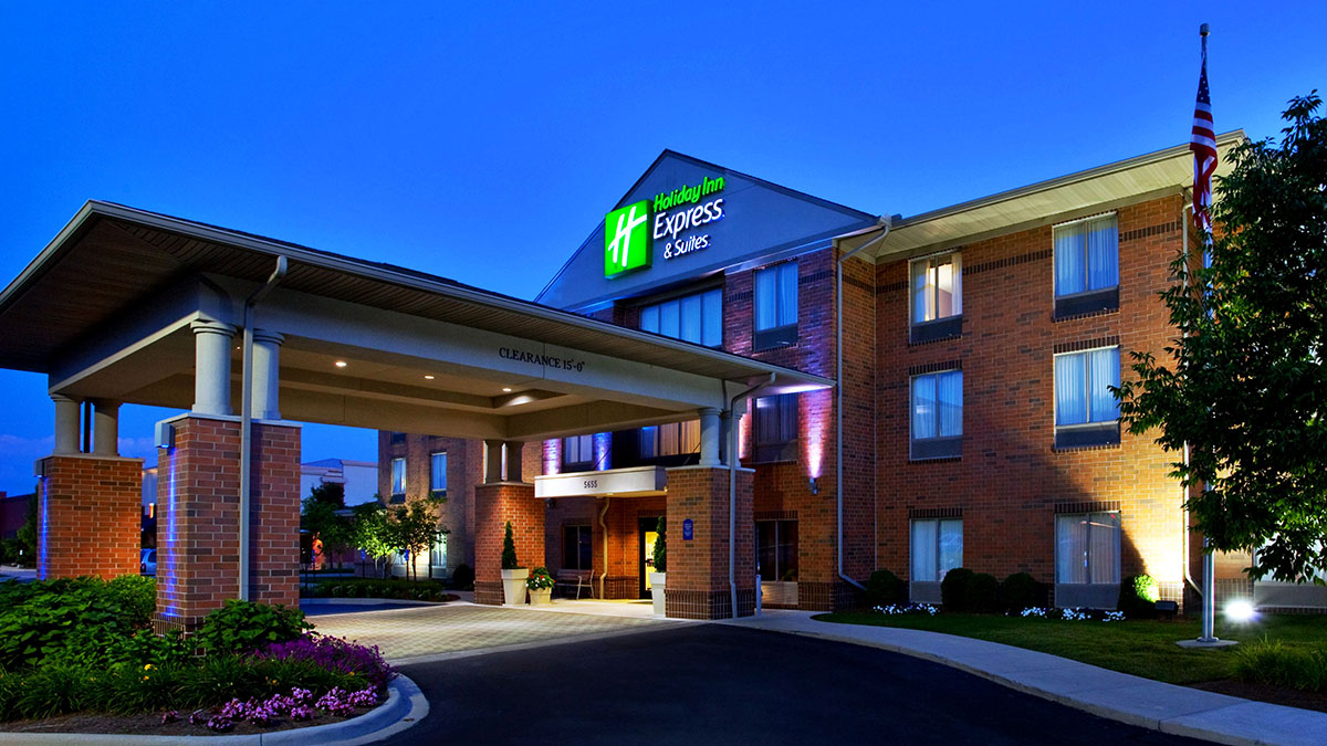 Holiday Inn Express - Centerville — photo 1