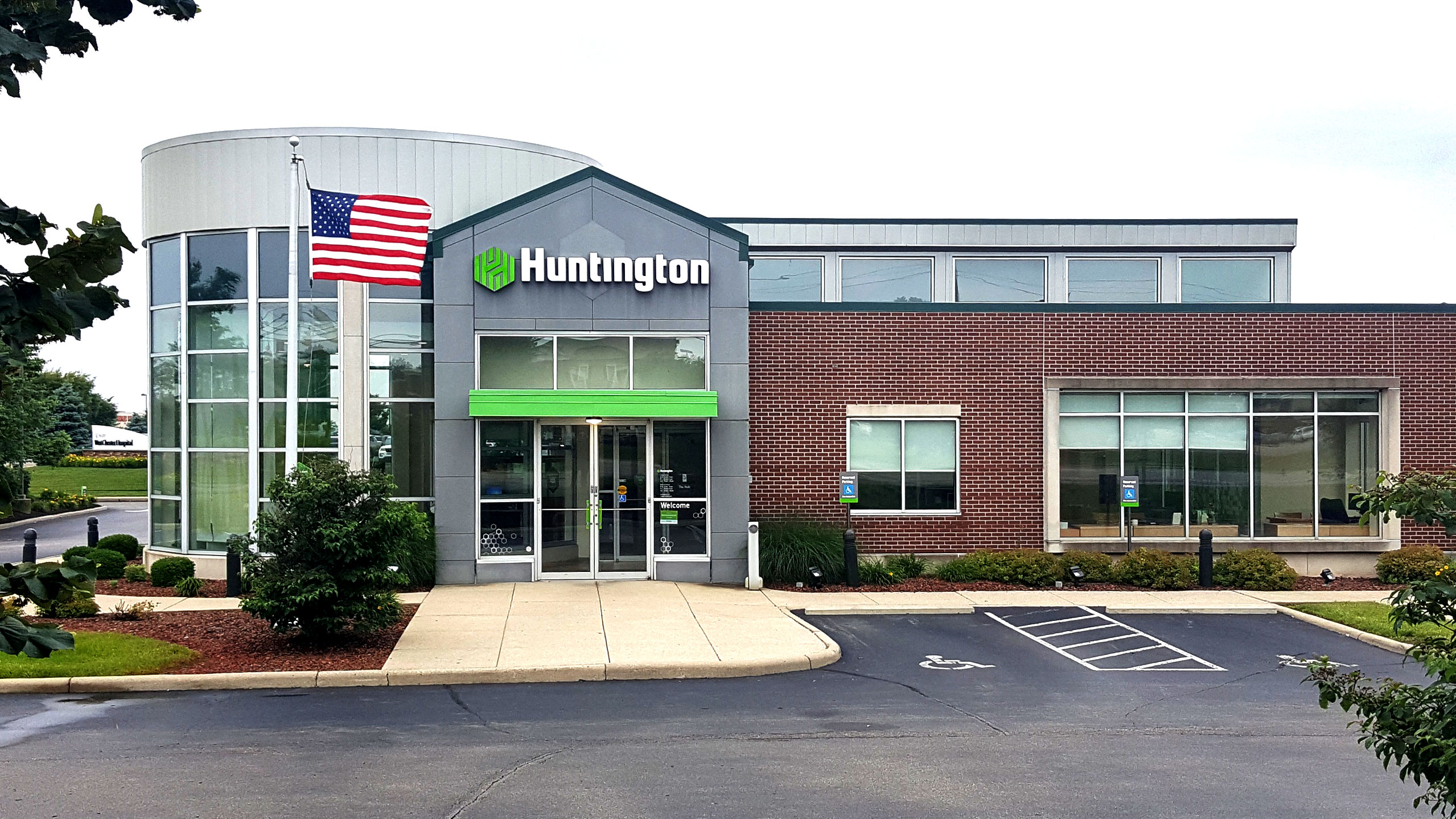 Huntington Bank - West Chester — photo 5