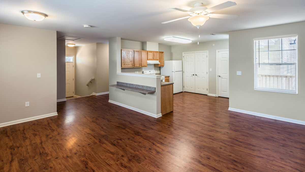 Germantown Village Apartments — photo 4